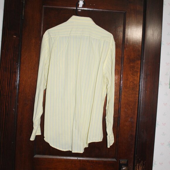IZOD Yellow Pinstripe Dress Shirt, Large - Picture 4 of 7